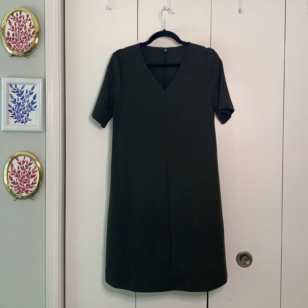 Green Knit Uniqlo Dress Size M
